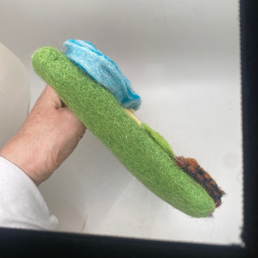 Rising Tide clutch bag handmade, felted wool pouch featuring a floral design - Picture 3 of 10